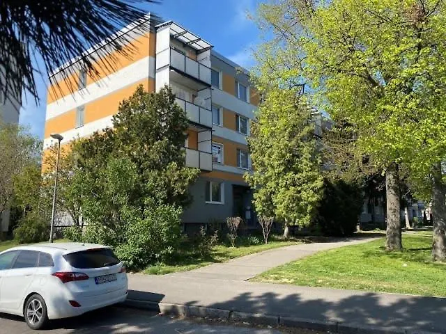 Mini - Parking Free - 5 Min Center *
